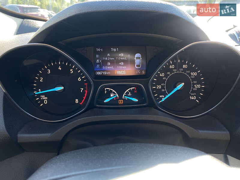 Внедорожник / Кроссовер Ford Escape 2018 в Львове