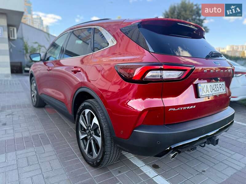 Внедорожник / Кроссовер Ford Escape 2023 в Киеве