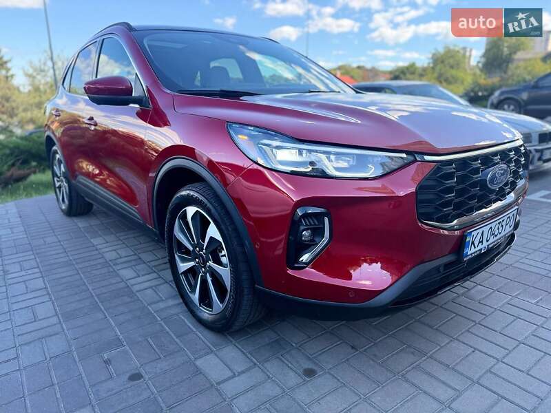 Внедорожник / Кроссовер Ford Escape 2023 в Киеве