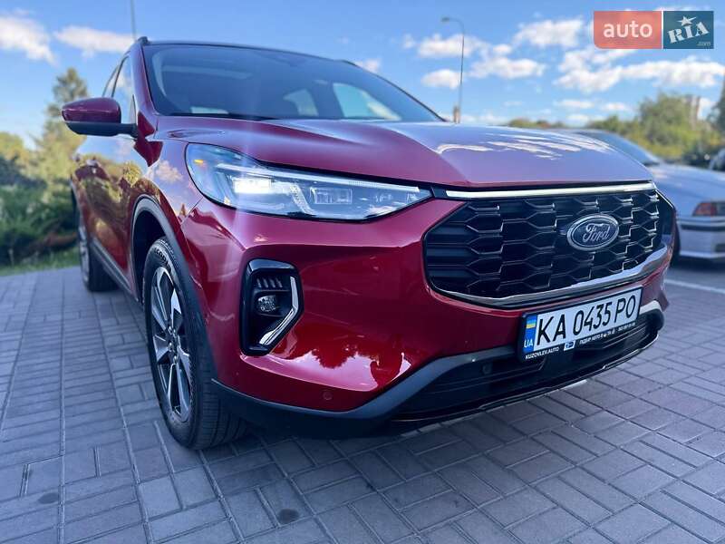 Внедорожник / Кроссовер Ford Escape 2023 в Киеве
