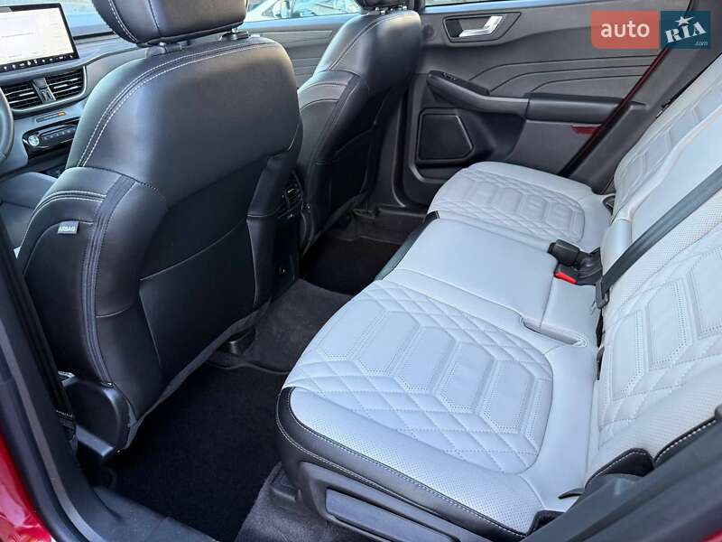 Внедорожник / Кроссовер Ford Escape 2023 в Киеве
