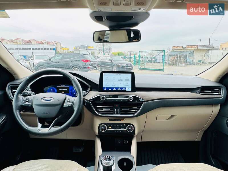 Внедорожник / Кроссовер Ford Escape 2020 в Львове