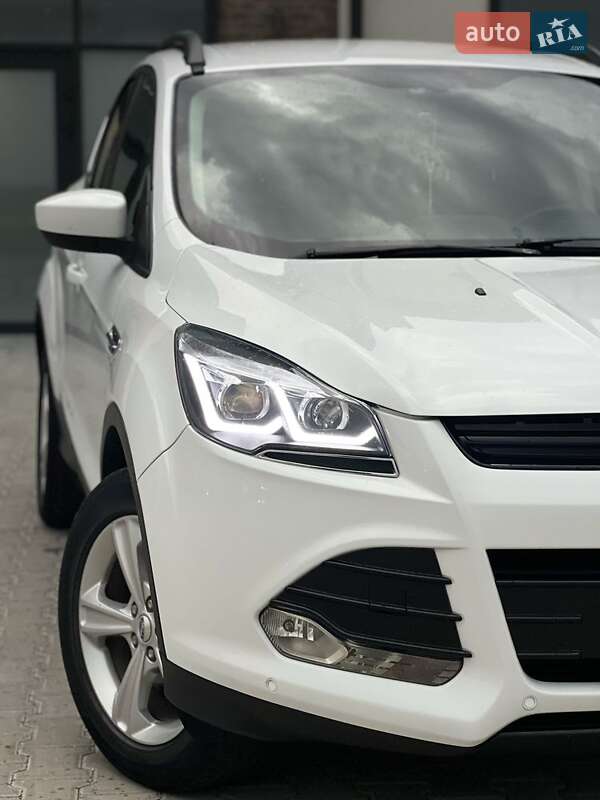 Внедорожник / Кроссовер Ford Escape 2014 в Тернополе