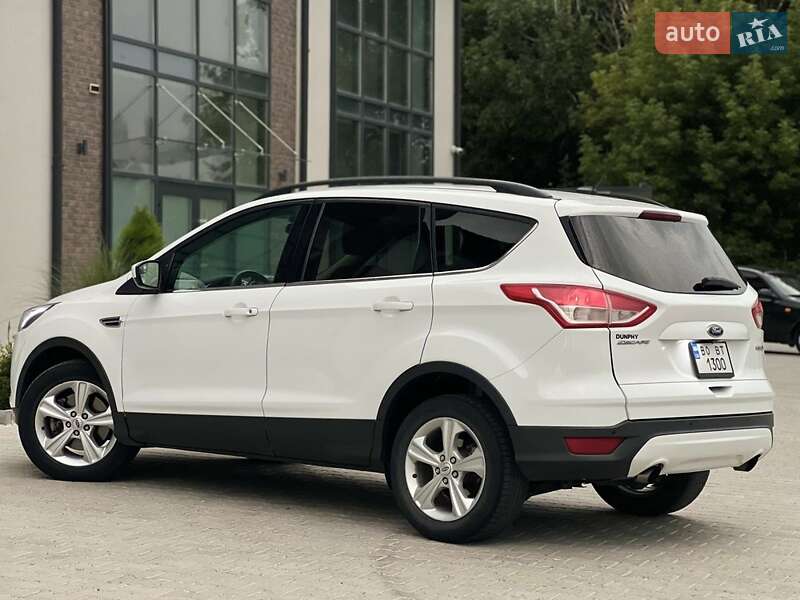Внедорожник / Кроссовер Ford Escape 2014 в Тернополе