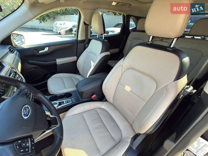 Внедорожник / Кроссовер Ford Escape 2020 в Киеве фото 26 Внедорожник / Кроссовер Ford Escape 2020 в Киеве