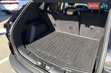 Внедорожник / Кроссовер Ford Escape 2020 в 