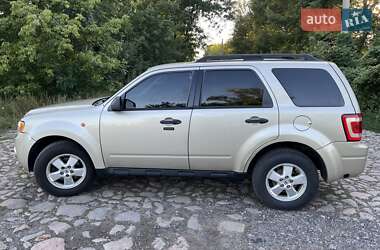 Внедорожник / Кроссовер Ford Escape 2011 в 