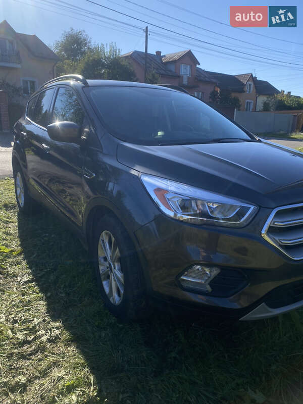 Внедорожник / Кроссовер Ford Escape 2017 в Львове фото 4 Внедорожник / Кроссовер Ford Escape 2017 в Львове
