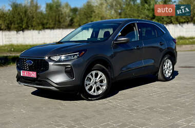 Внедорожник / Кроссовер Ford Escape 2024 в Львове