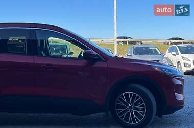 Внедорожник / Кроссовер Ford Escape 2022 в 
