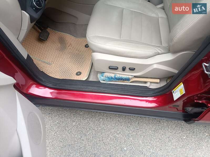 Внедорожник / Кроссовер Ford Escape 2013 в Львове