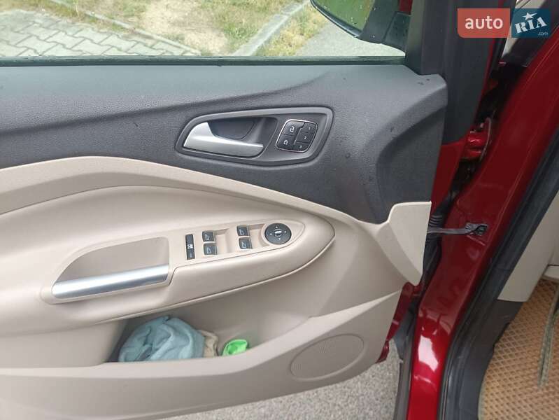 Внедорожник / Кроссовер Ford Escape 2013 в Львове