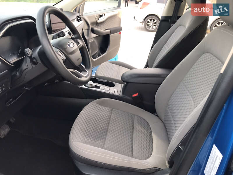 Внедорожник / Кроссовер Ford Escape 2020 в Шептицькому