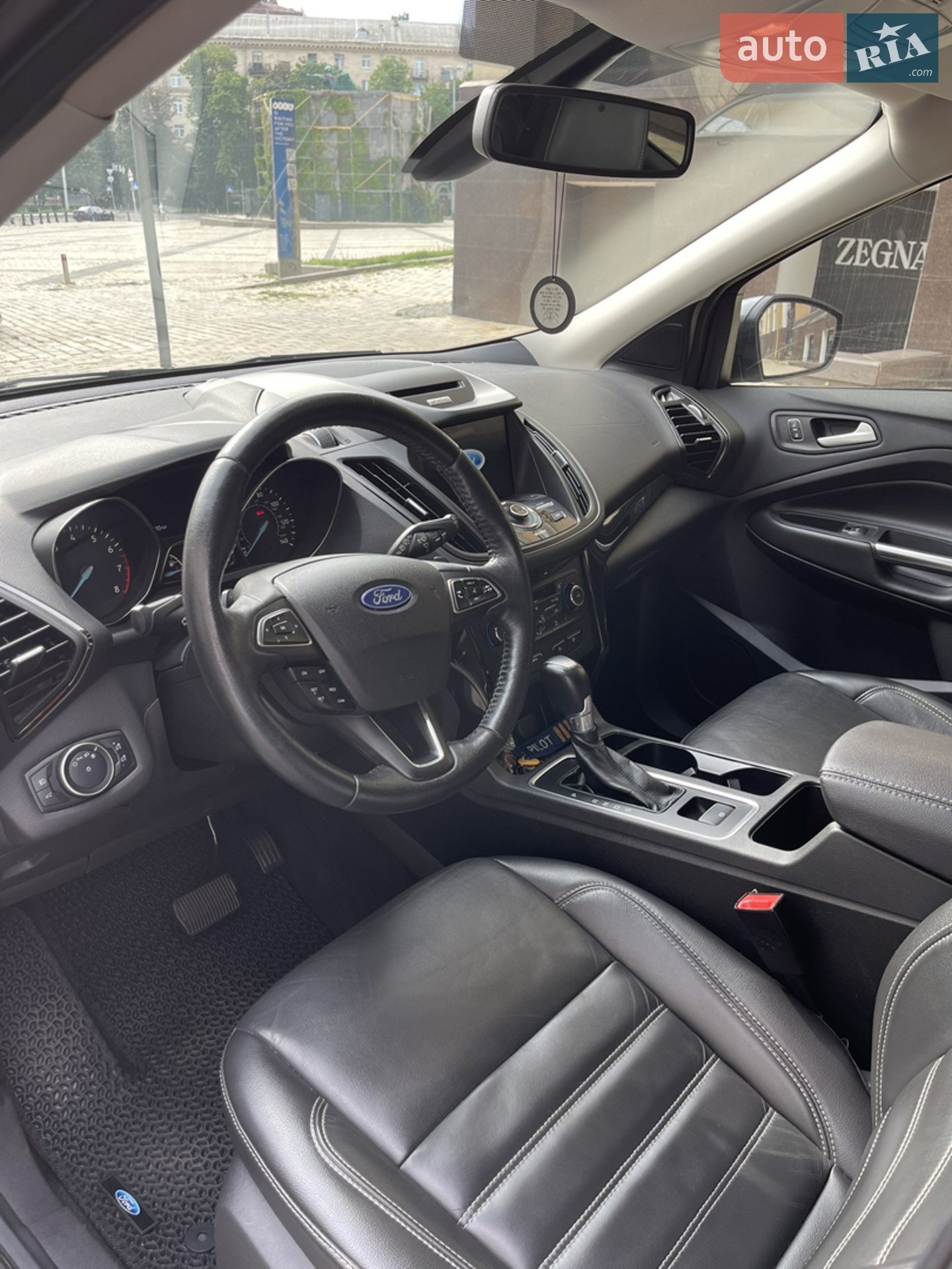 2017 Ford Escape - мініатюра 18