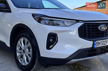 Внедорожник / Кроссовер Ford Escape 2023 в 
