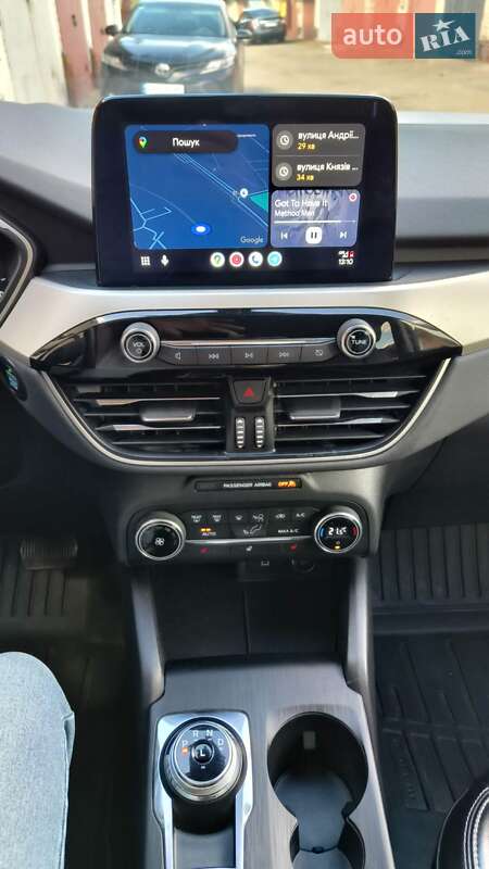Позашляховик / Кросовер Ford Escape 2020 в Києві