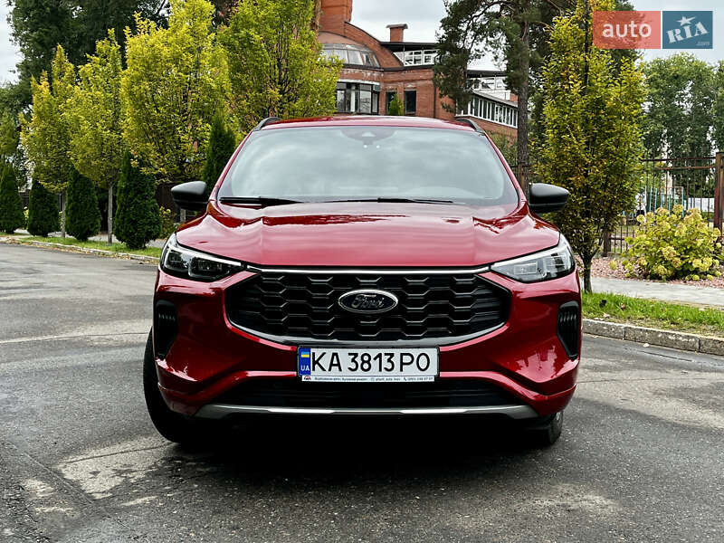 Внедорожник / Кроссовер Ford Escape 2024 в Киеве