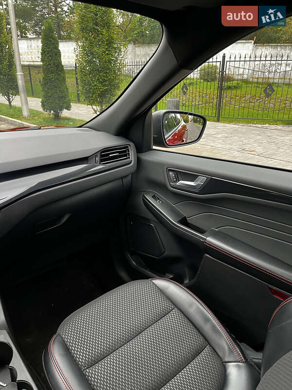 Внедорожник / Кроссовер Ford Escape 2024 в Киеве
