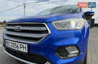 Внедорожник / Кроссовер Ford Escape 2017 в Львове