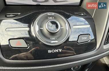 Внедорожник / Кроссовер Ford Escape 2017 в 
