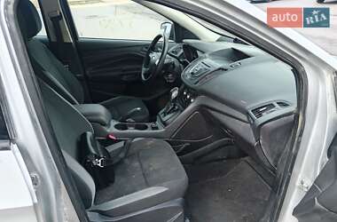 Внедорожник / Кроссовер Ford Escape 2014 в 
