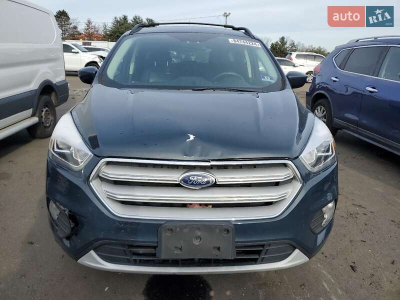 Позашляховик / Кросовер Ford Escape 2019 в Львові
