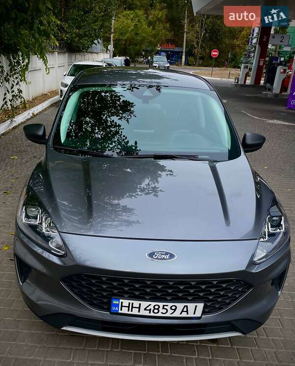 Внедорожник / Кроссовер Ford Escape 2021 в Одессе