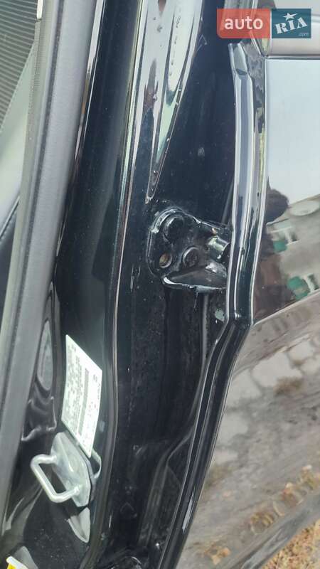 Внедорожник / Кроссовер Ford Escape 2017 в Чернигове