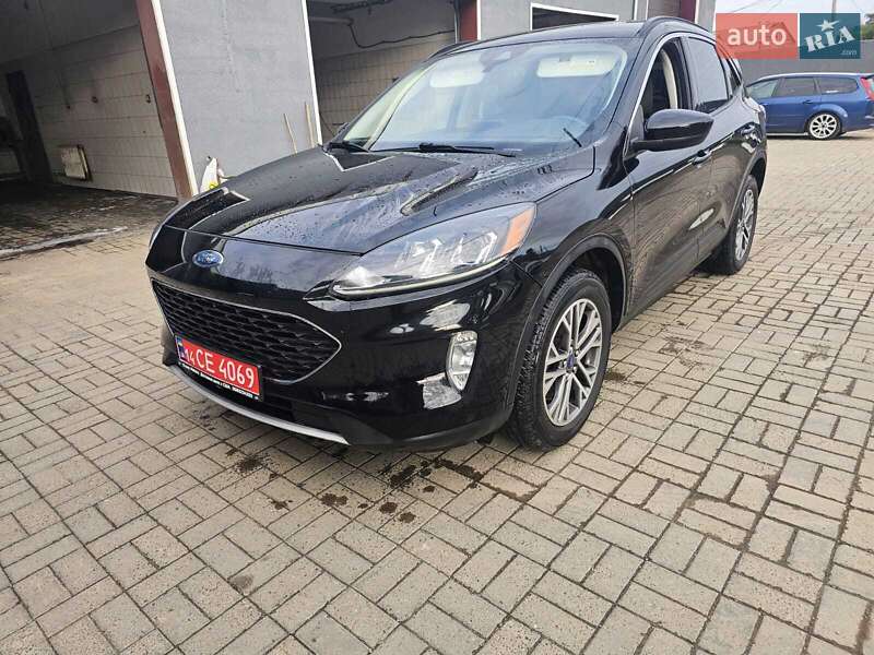 Внедорожник / Кроссовер Ford Escape 2021 в 