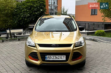 Внедорожник / Кроссовер Ford Escape 2014 в 