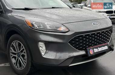 Внедорожник / Кроссовер Ford Escape 2021 в 
