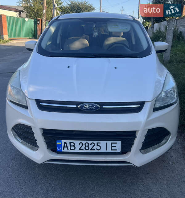 Внедорожник / Кроссовер Ford Escape 2015 в Виннице