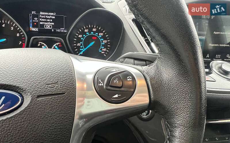 Внедорожник / Кроссовер Ford Escape 2015 в Ивано-Франковске