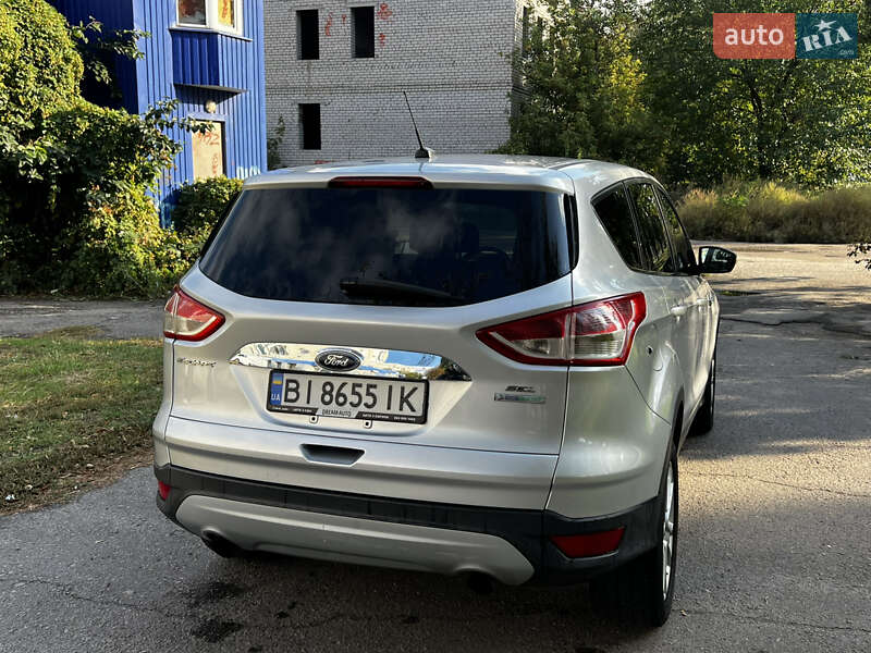 Внедорожник / Кроссовер Ford Escape 2012 в Кременчуге