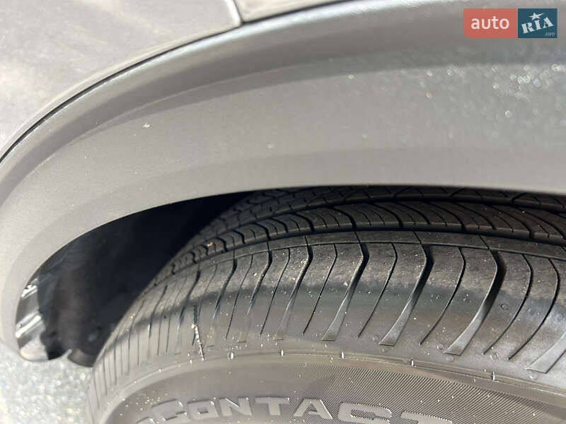 Внедорожник / Кроссовер Ford Escape 2022 в Киеве