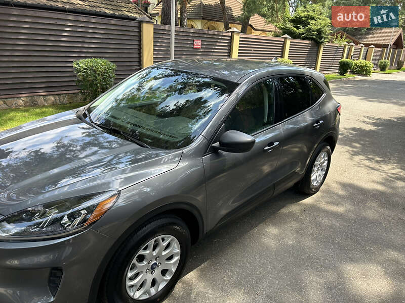 Внедорожник / Кроссовер Ford Escape 2022 в Киеве