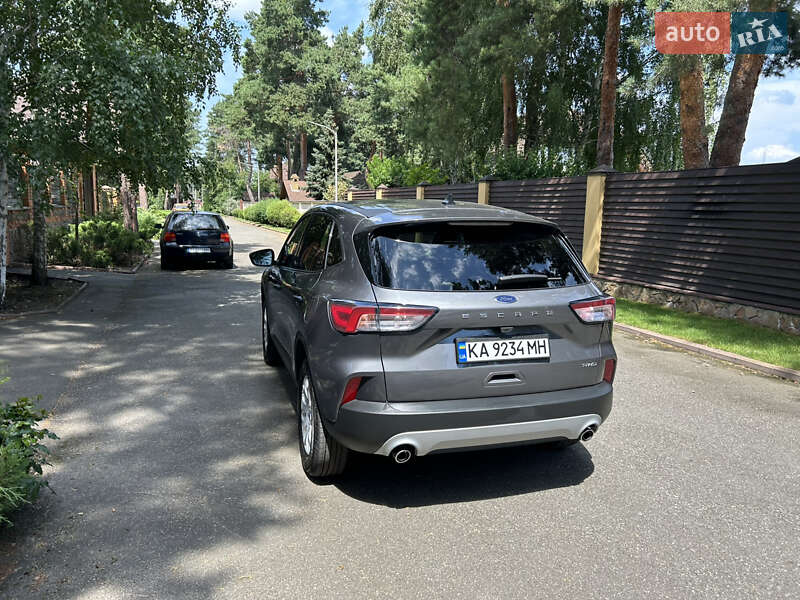 Внедорожник / Кроссовер Ford Escape 2022 в Киеве