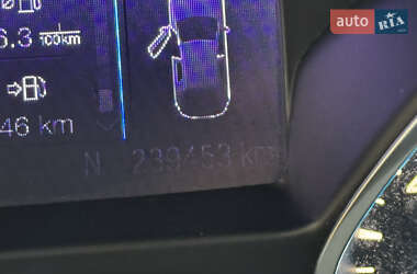 Внедорожник / Кроссовер Ford Escape 2014 в 