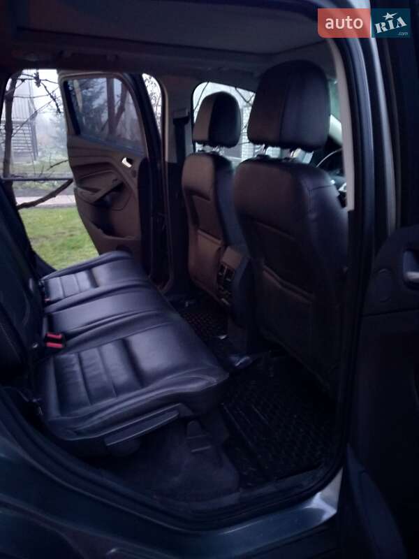 Внедорожник / Кроссовер Ford Escape 2014 в Тернополе