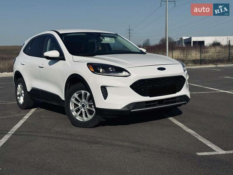 Внедорожник / Кроссовер Ford Escape 2020 в Дубно