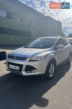 Внедорожник / Кроссовер Ford Escape 2014 в 