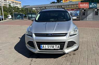 Внедорожник / Кроссовер Ford Escape 2014 в Киеве