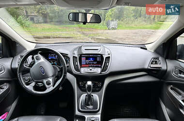 Внедорожник / Кроссовер Ford Escape 2013 в 