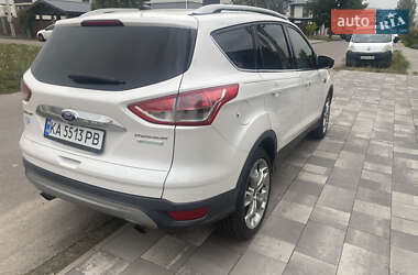 Внедорожник / Кроссовер Ford Escape 2015 в 