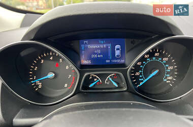 Внедорожник / Кроссовер Ford Escape 2015 в 