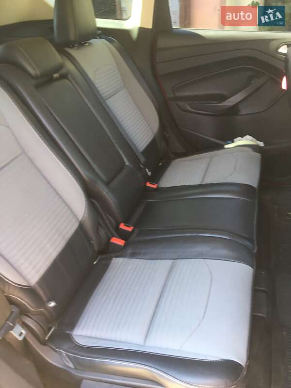 Внедорожник / Кроссовер Ford Escape 2019 в Запорожье