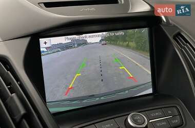 Внедорожник / Кроссовер Ford Escape 2019 в 