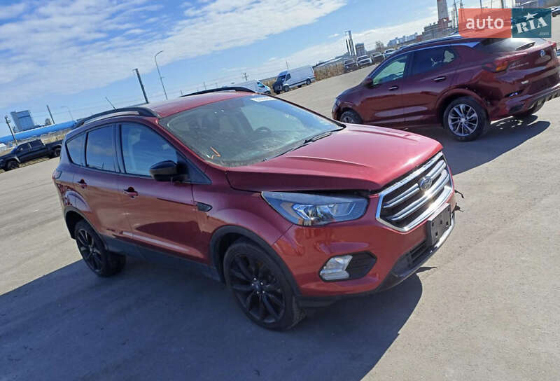 Внедорожник / Кроссовер Ford Escape 2019 в Запорожье