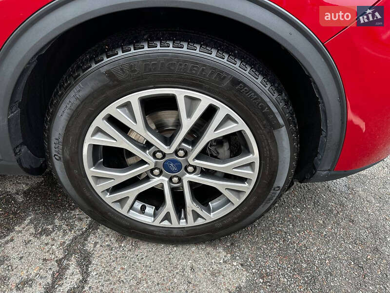 Внедорожник / Кроссовер Ford Escape 2022 в Львове