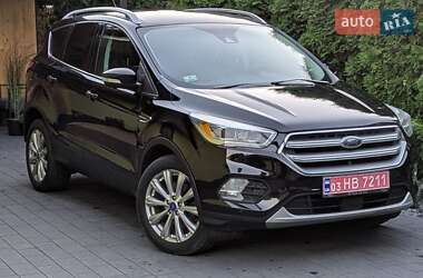 Внедорожник / Кроссовер Ford Escape 2017 в Дубно